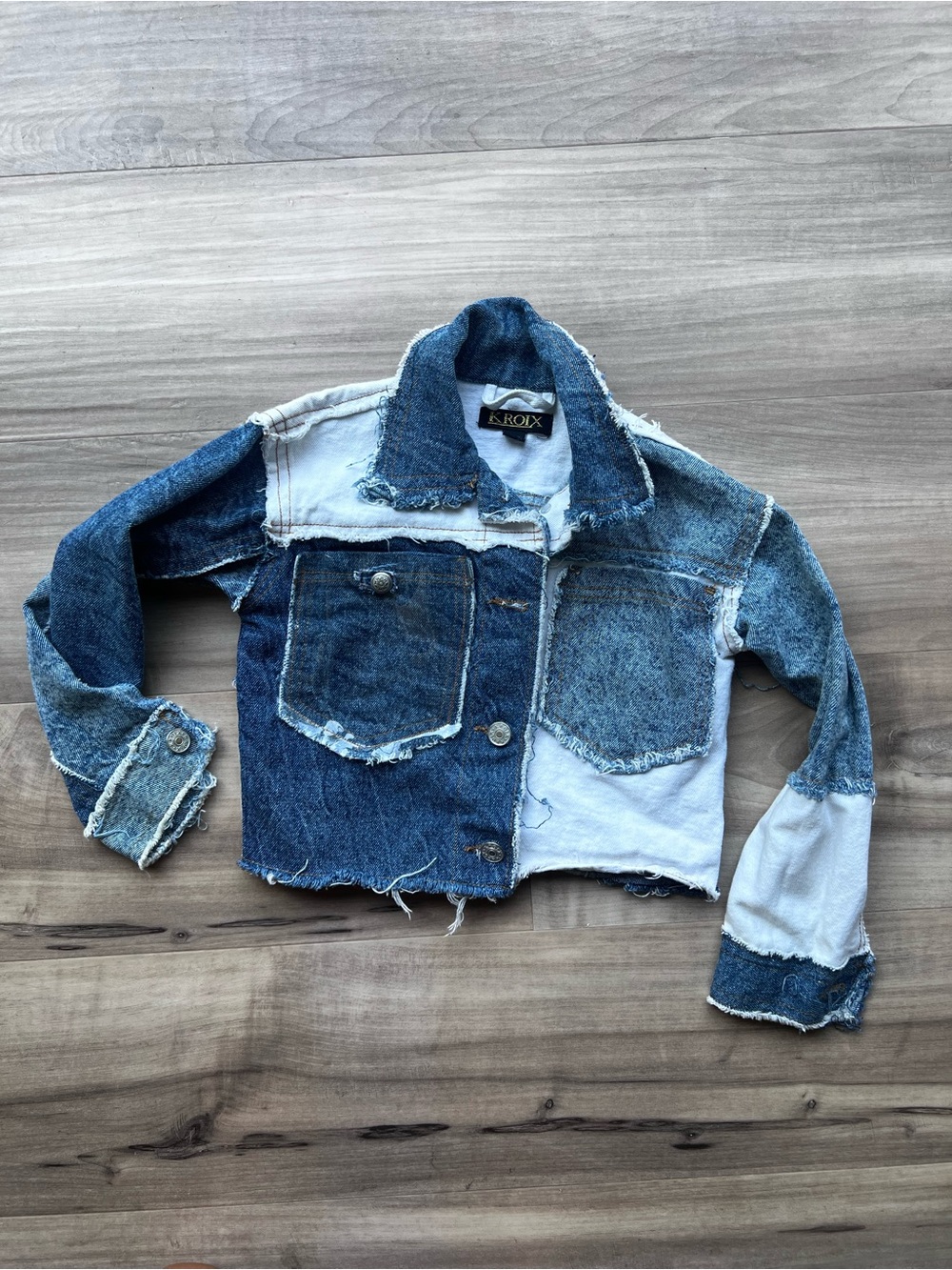 K. Roix Patchwork Girls Denim cropped Jacket in Two-Tone Blue